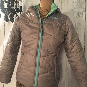 The North Face Girls Reversible Jacket Sz. 14/16
